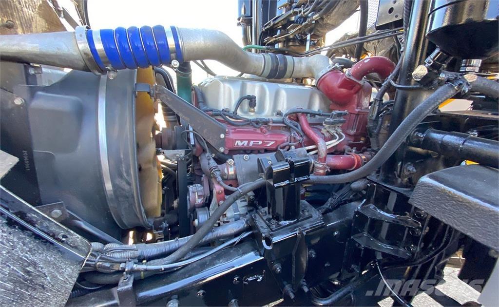 Mack LEU613 Vuilniswagens