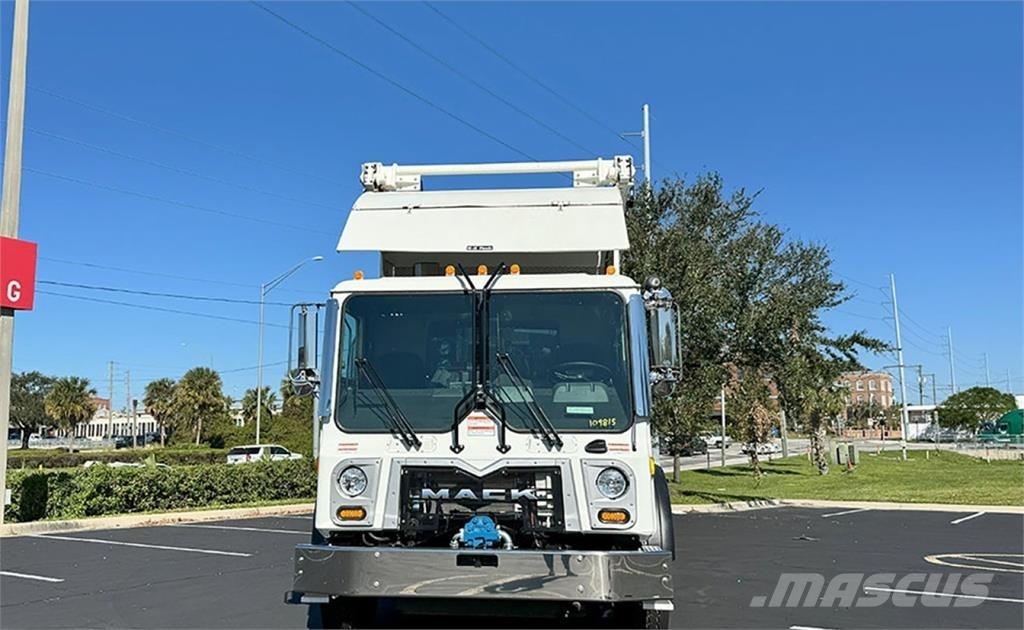 Mack TE64 Vuilniswagens