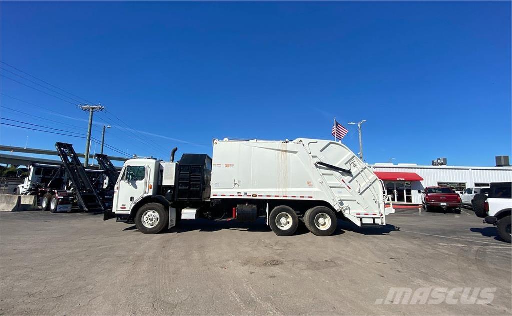 Peterbilt 320 Vuilniswagens