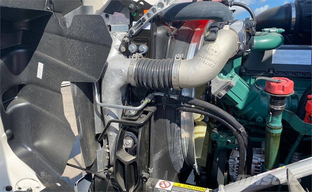  VHD64B Containertrucks met kabelsysteem