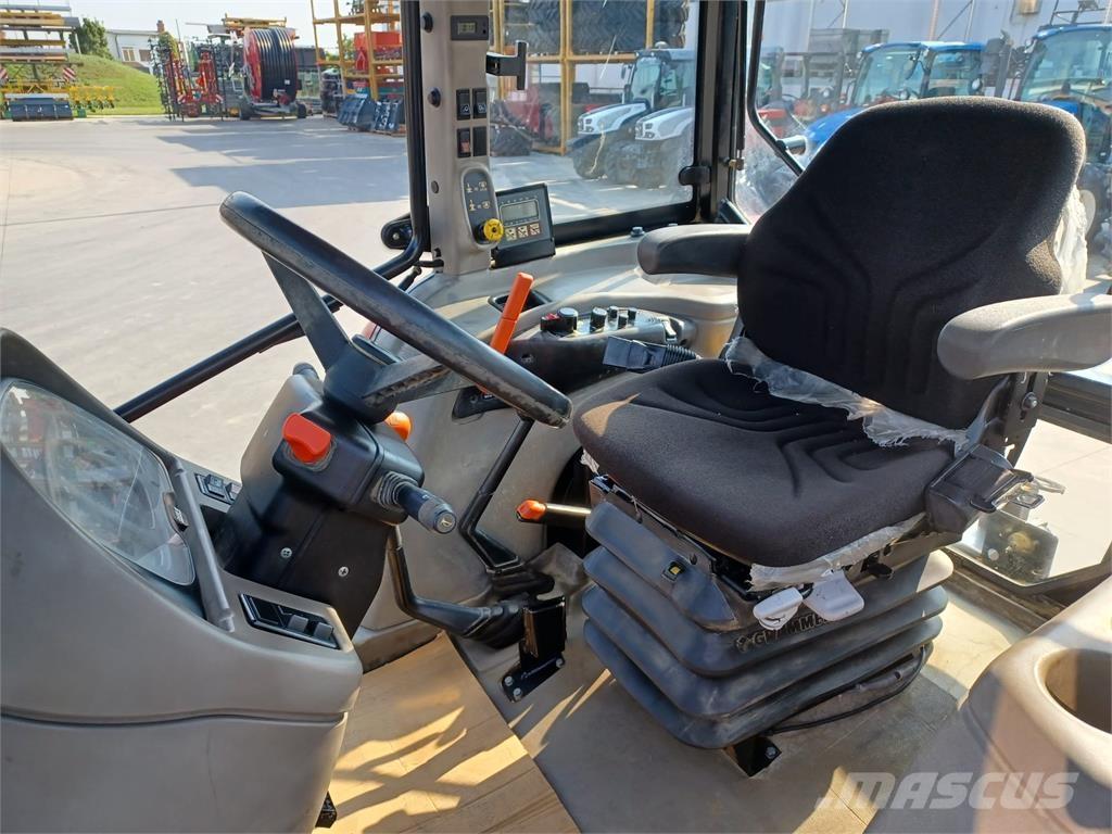 Case IH JXU90 Tractoren