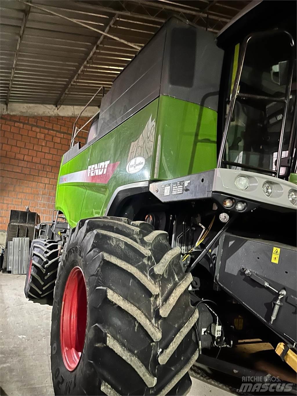 Fendt 6335 C PLI Maaidorsmachines