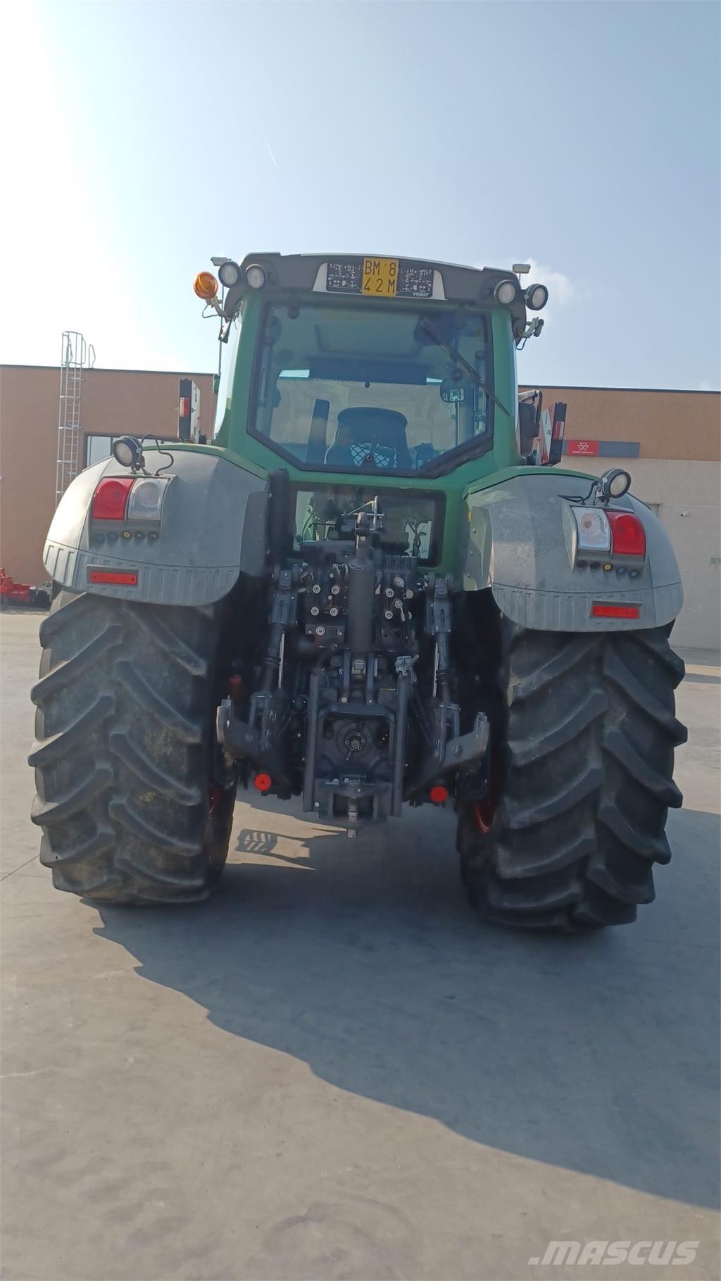 Fendt 828 SCR Tractoren