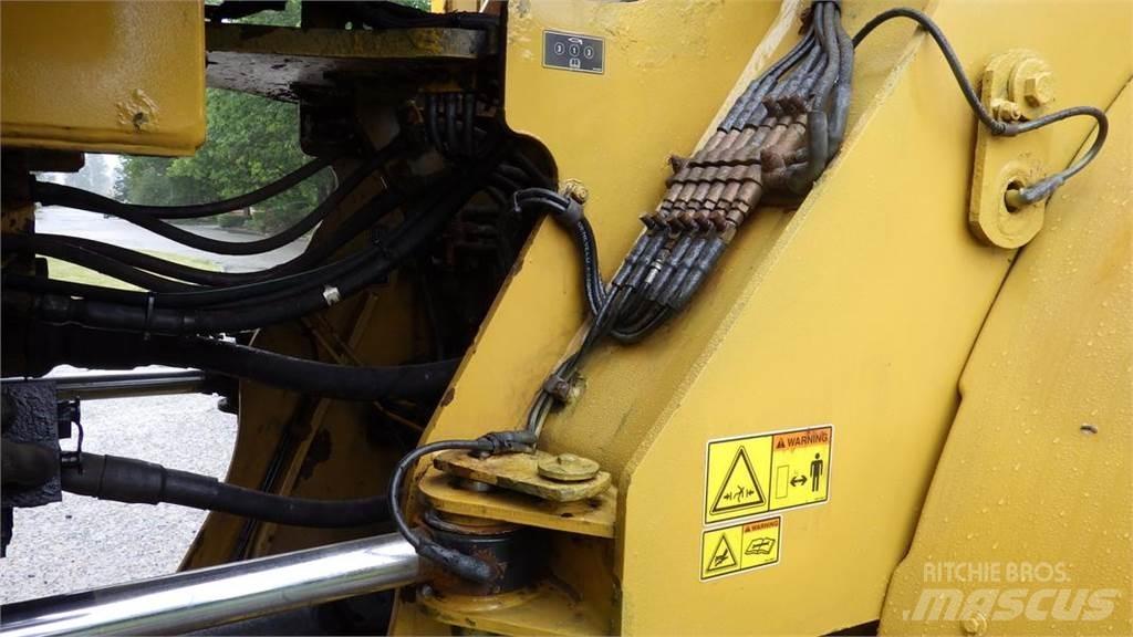 CAT 972M XE Rupsgraafmachines