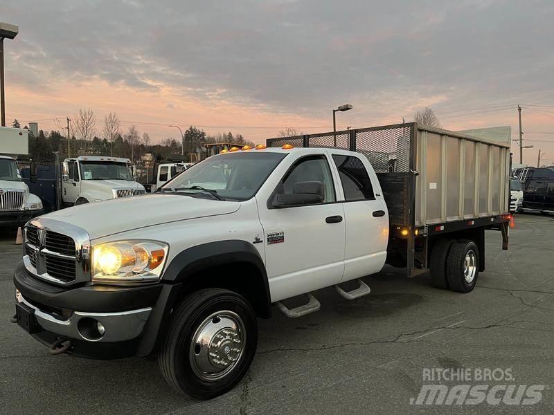Dodge Ram 5500 Platte bakwagens