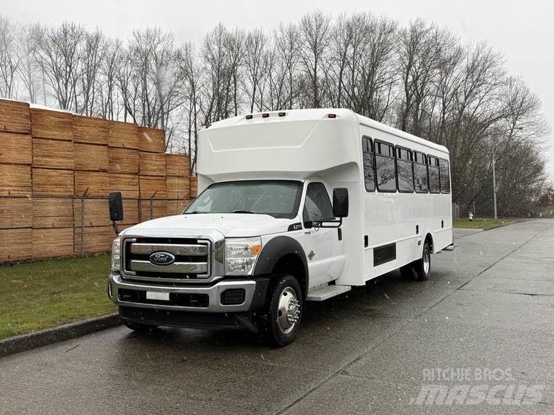 Ford F-550 Minibussen