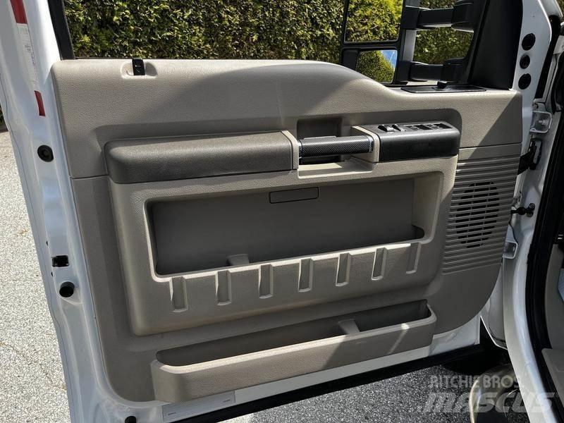 Ford F-550 Onderhoud voertuigen