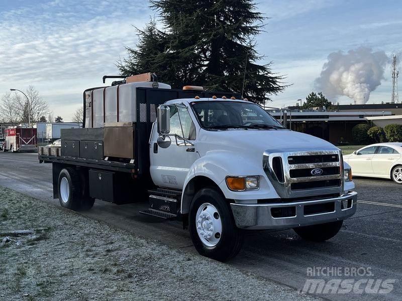 Ford F-750 Platte bakwagens