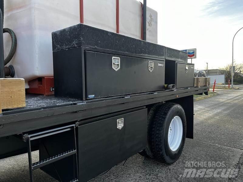 Ford F-750 Platte bakwagens