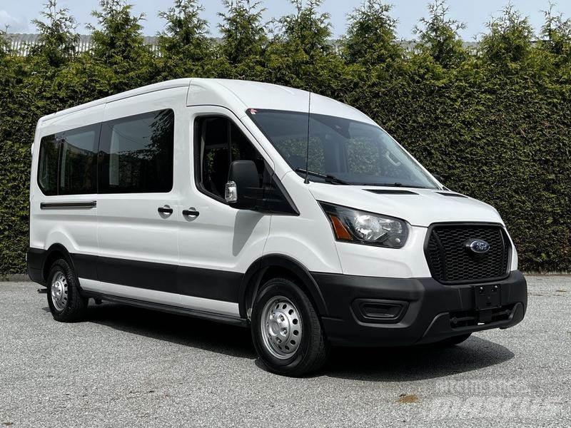 Ford Transit Auto's