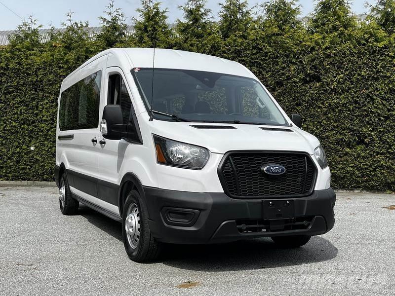 Ford Transit Auto's