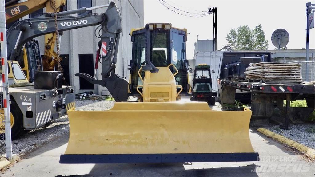 Komatsu D37PX-22 Rupsgraafmachines