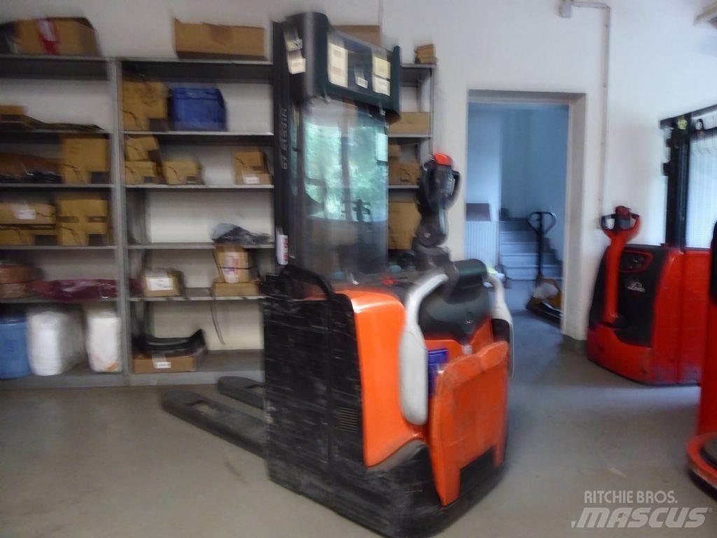 BT SPE120 Meeloop stapelaar