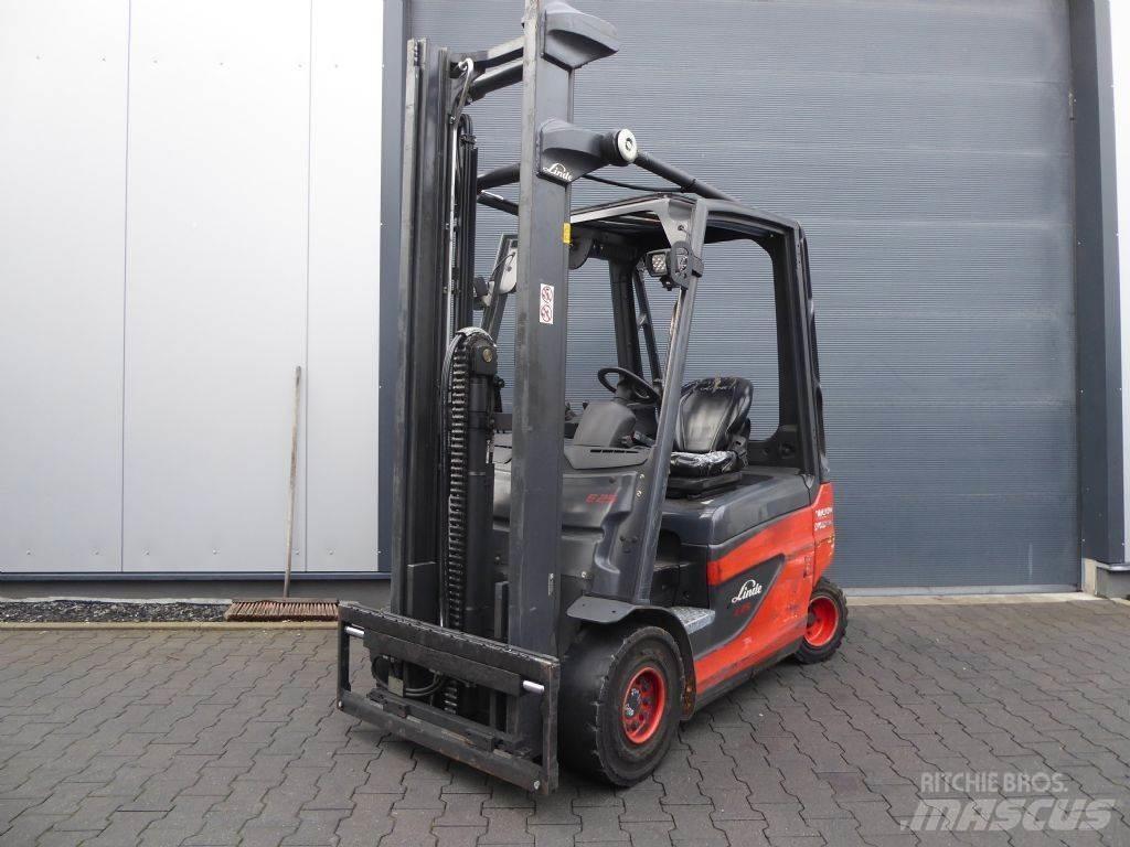 Linde E25-01 Elektrische heftrucks