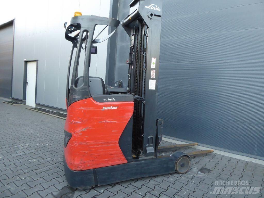 Linde R16-01 Reachtruck voor hoog niveau