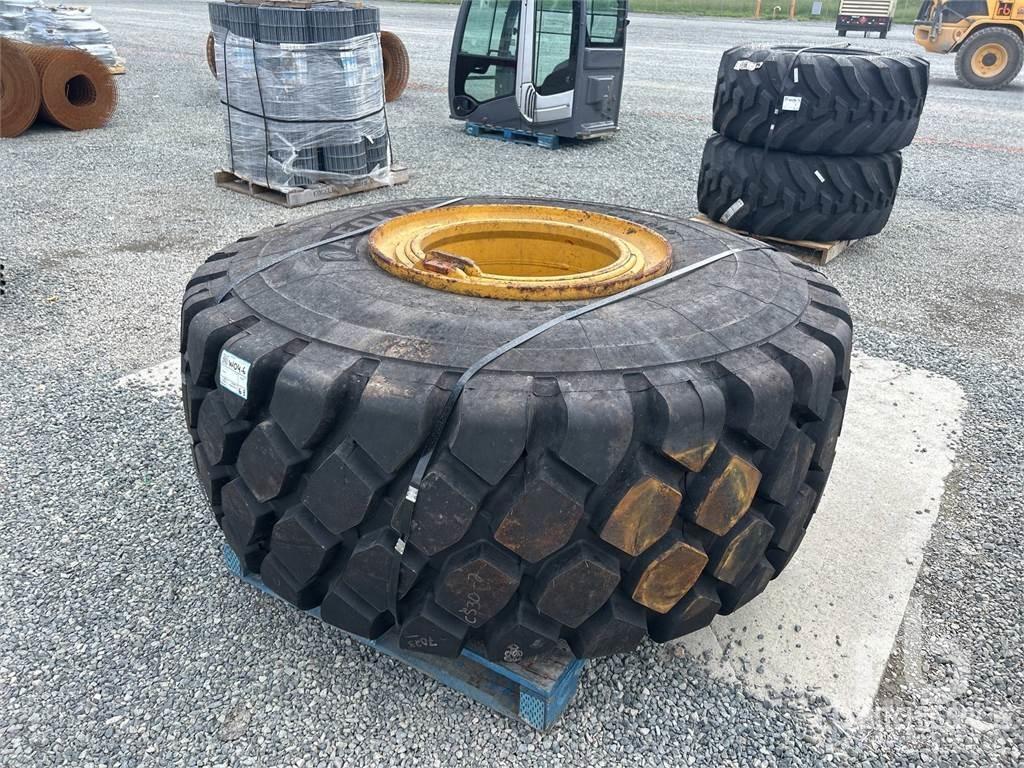  26.5R25 Banden, wielen en velgen