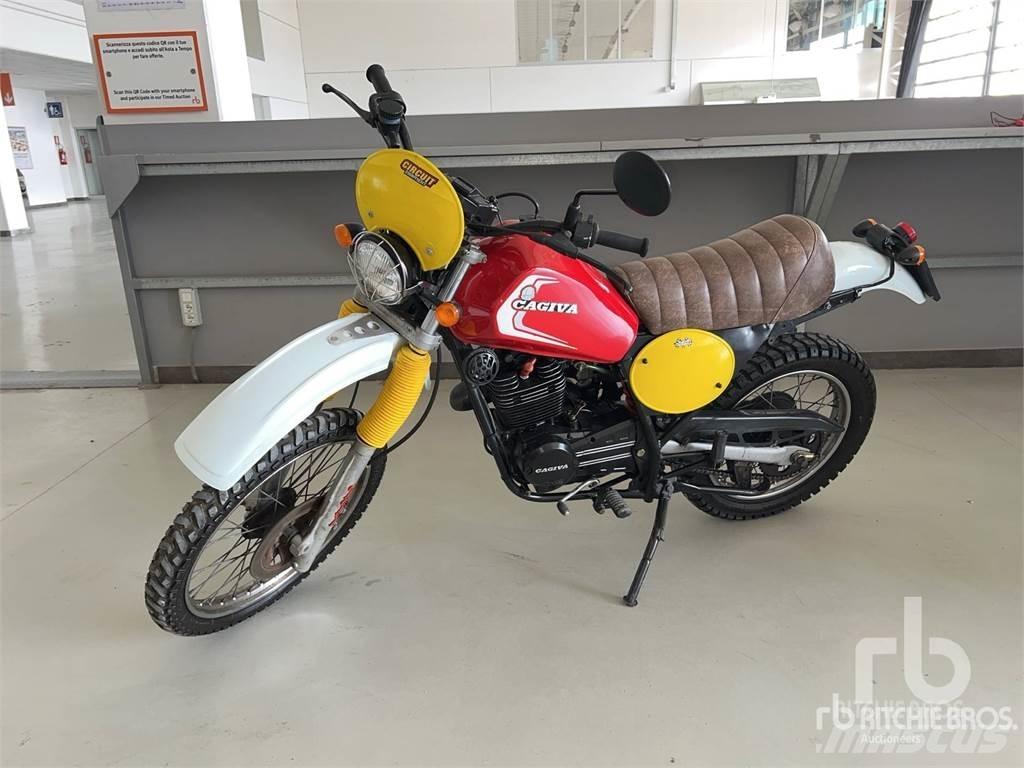  CAGIVA 350 Auto's