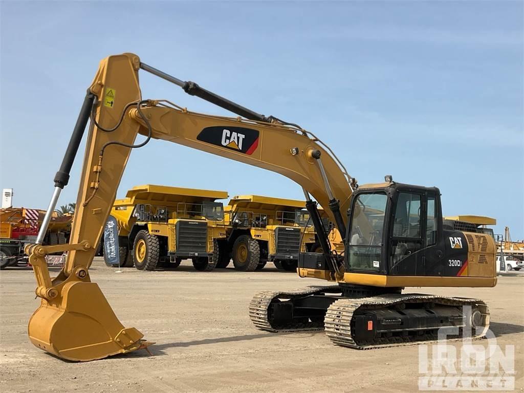 CAT 320D2 Rupsgraafmachines