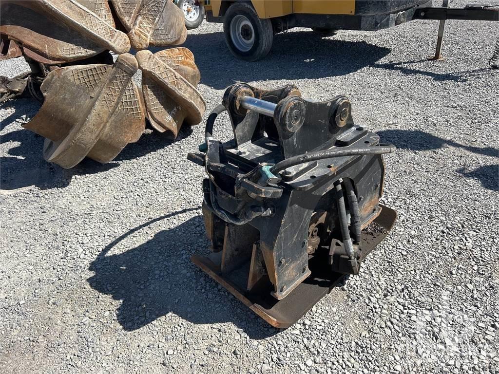 CAT CM 308 P40 Hamers en brekers
