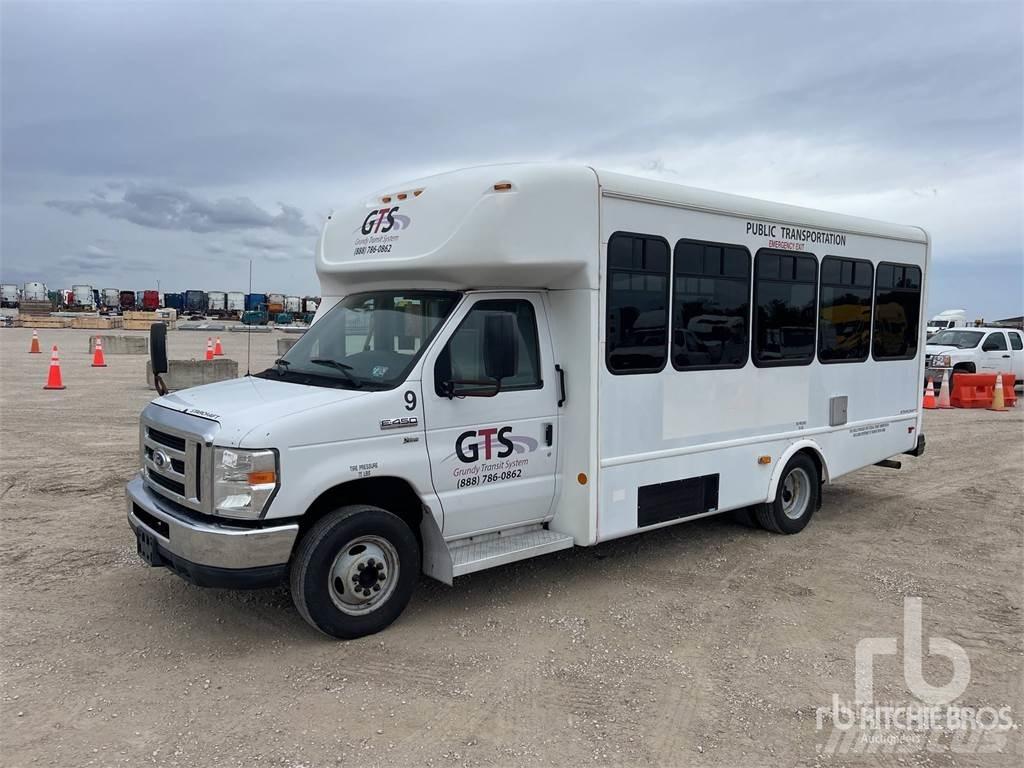 Ford E450 Intercitybussen