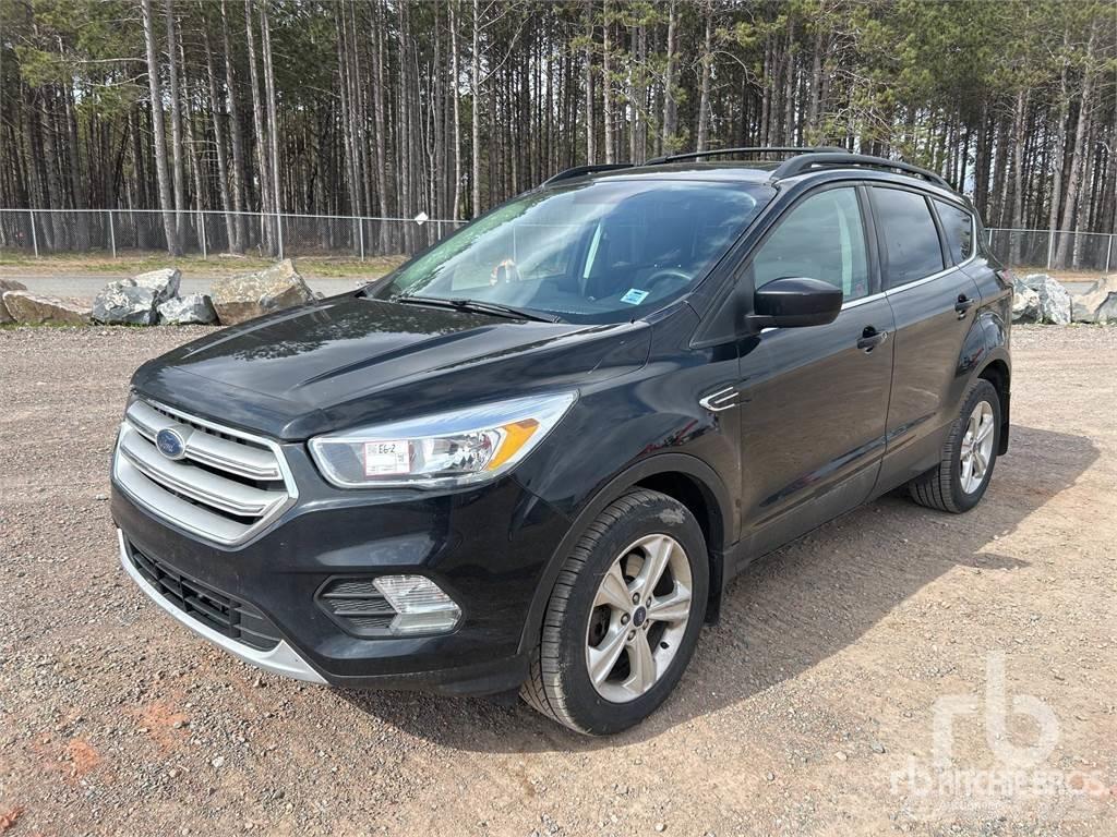 Ford ESCAPE Bestelwagens met open laadbak