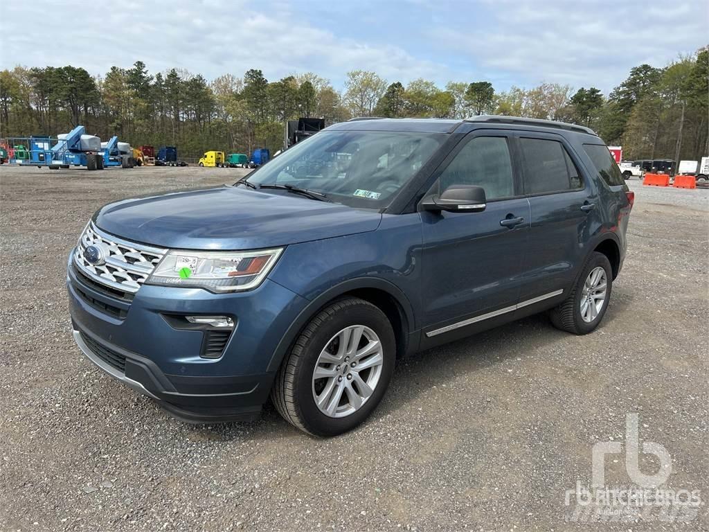 Ford EXPLORER Bestelwagens met open laadbak