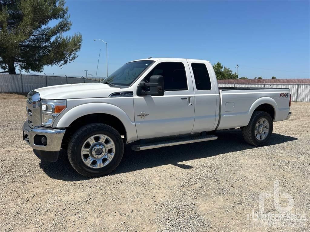 Ford F-250 Bestelwagens met open laadbak