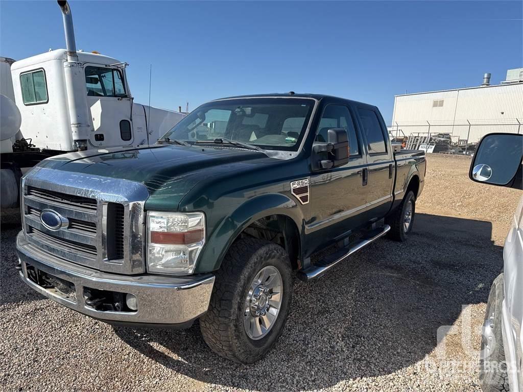 Ford F-250 Bestelwagens met open laadbak
