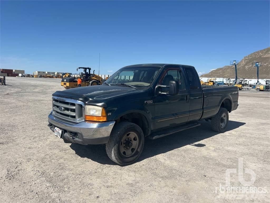 Ford F-250 Bestelwagens met open laadbak