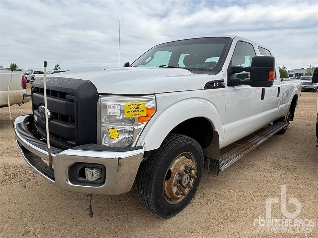 Ford F-350 Bestelwagens met open laadbak