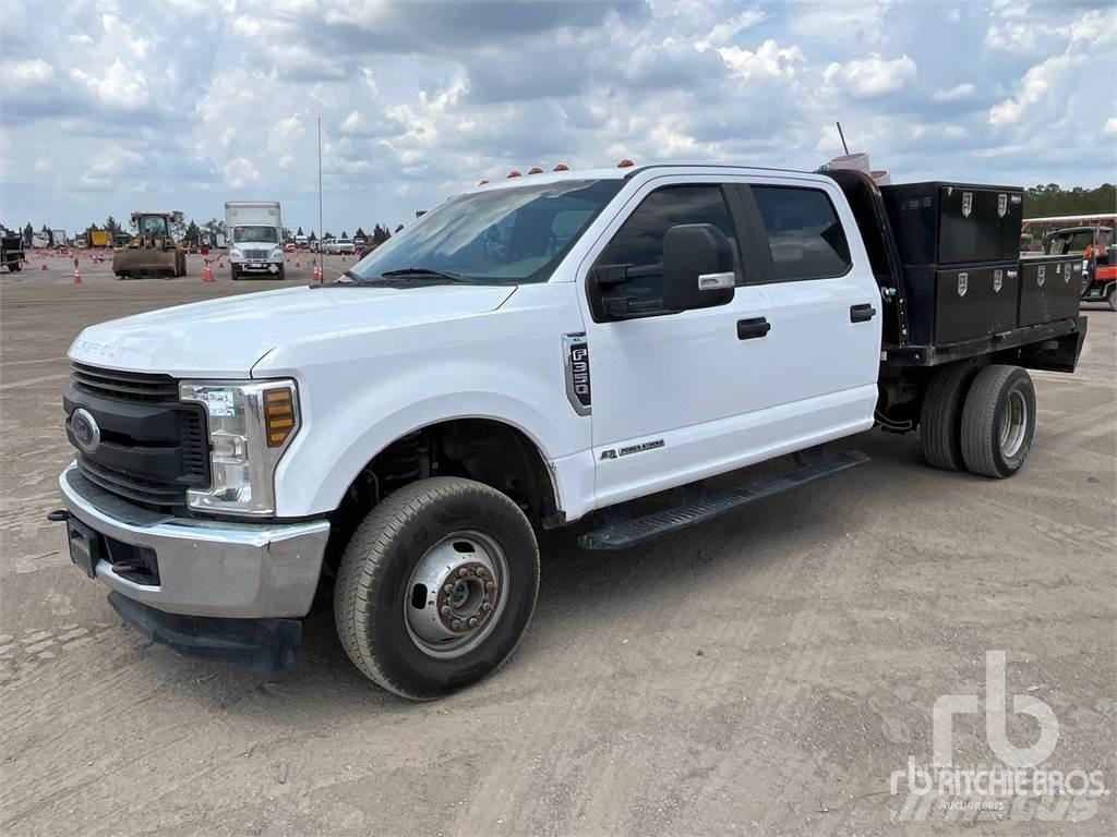Ford F-350 Platte bakwagens