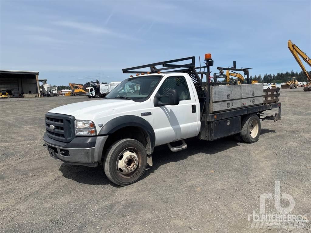 Ford F-450 Platte bakwagens