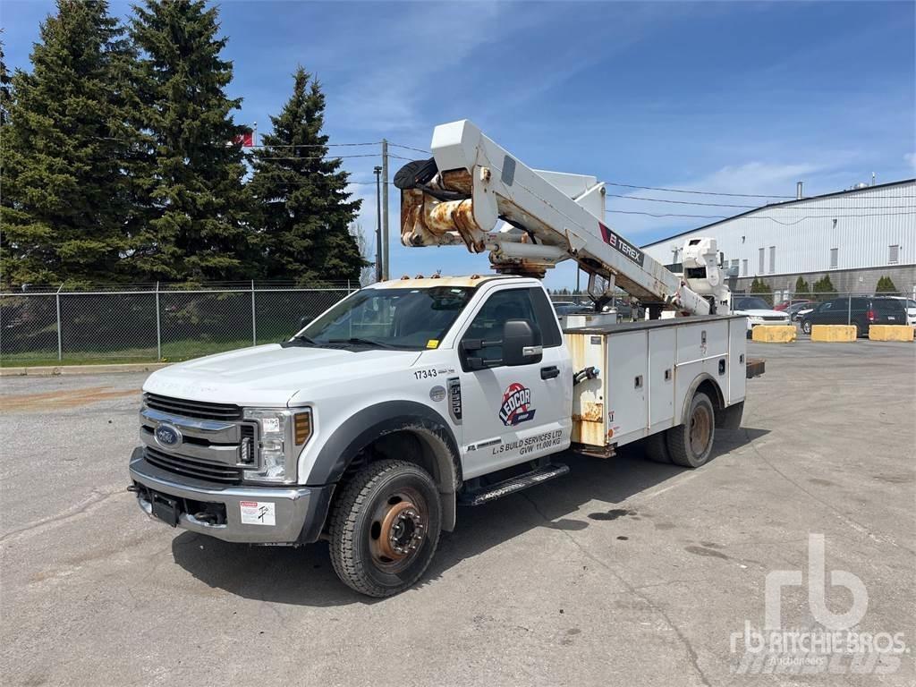 Ford F-550 Aanhanger hoogwerkers