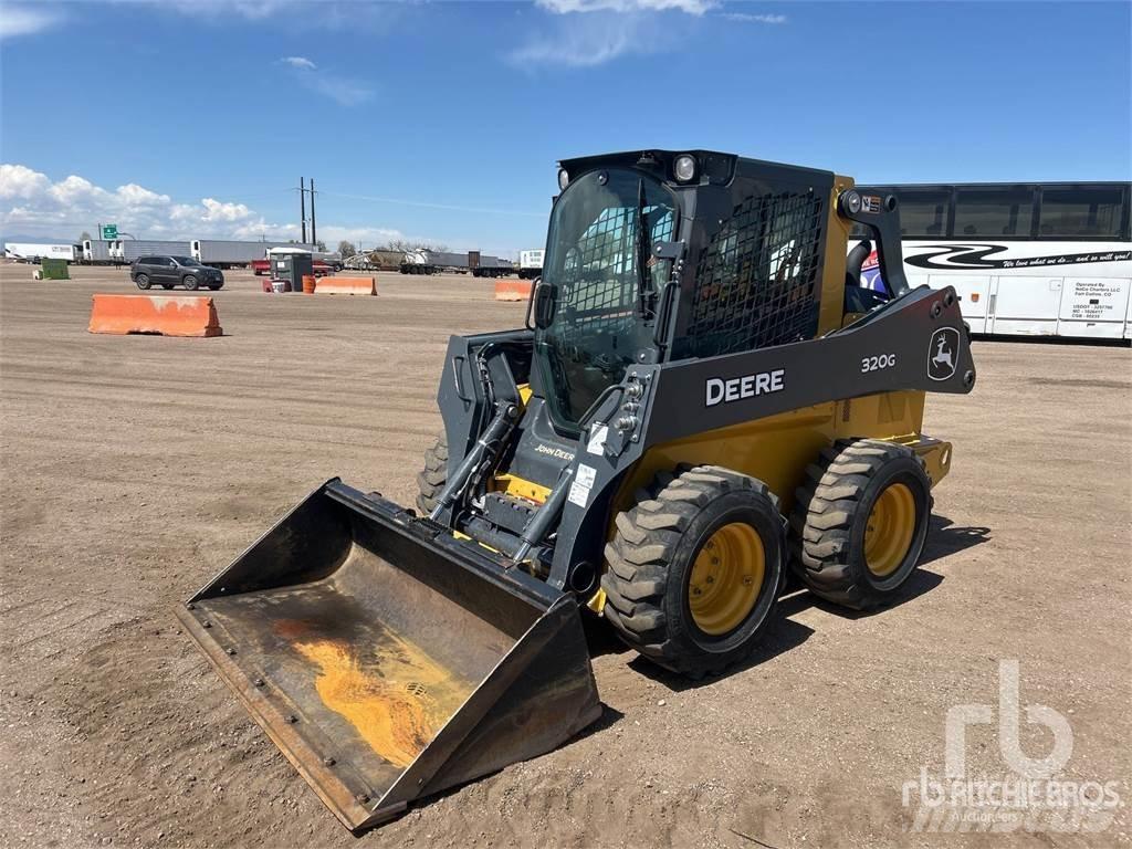 John Deere 320G Schrankladers