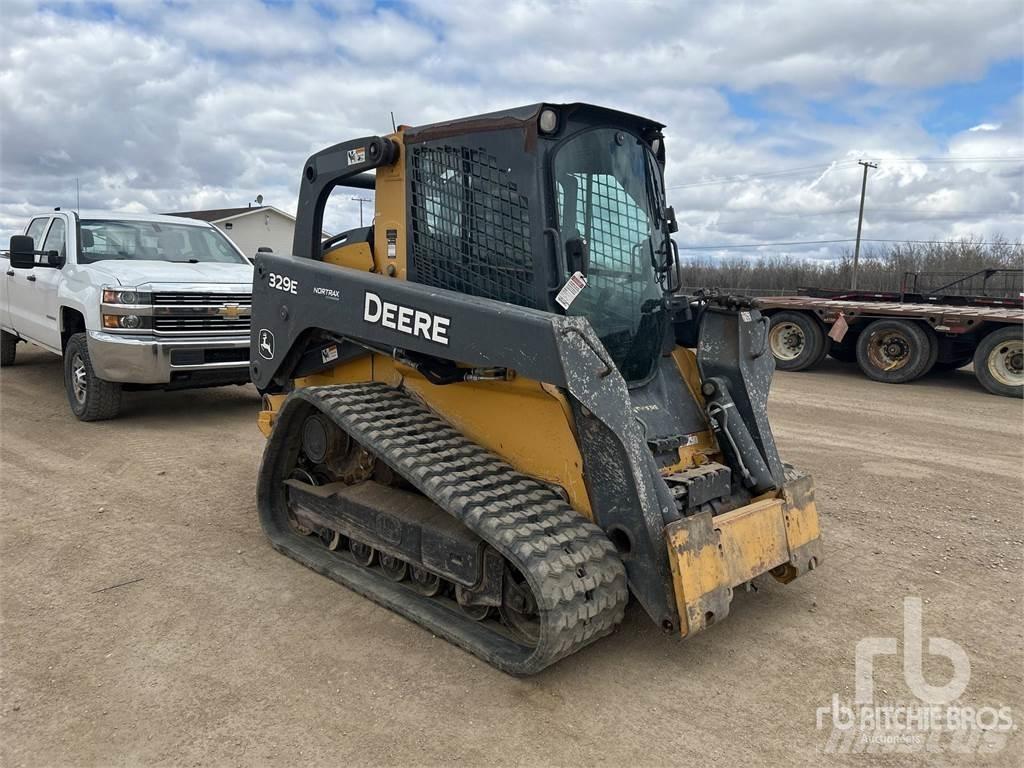 John Deere 329E Schrankladers