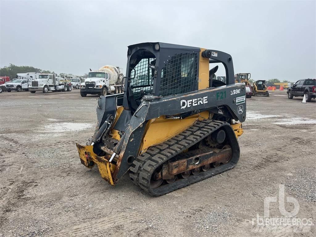 John Deere 333E Schrankladers