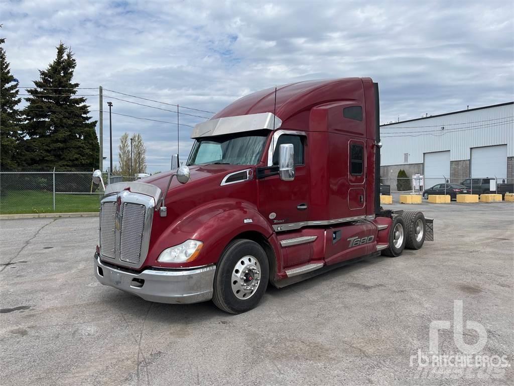 Kenworth T680 Trekkers