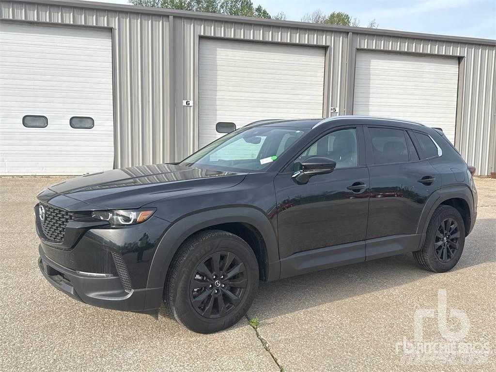 Mazda CX-50 Bestelwagens met open laadbak