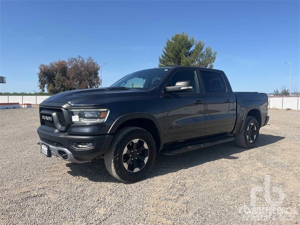RAM 1500 Bestelwagens met open laadbak