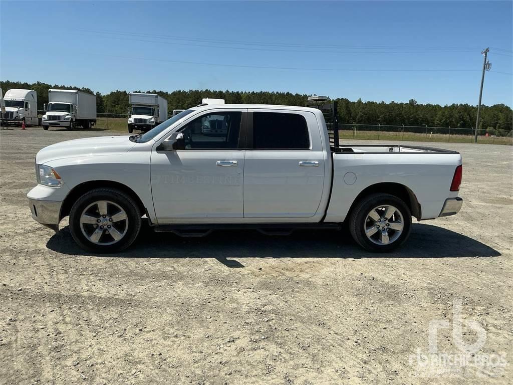 RAM 1500 Bestelwagens met open laadbak