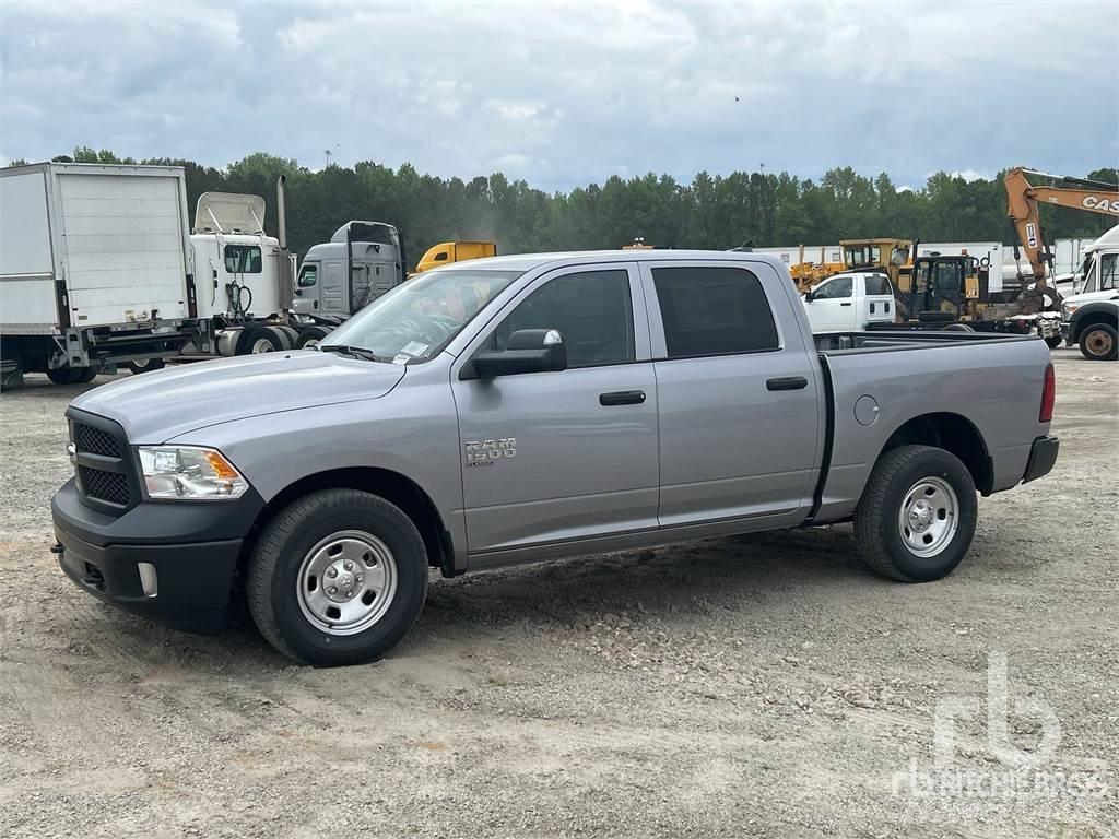 RAM 1500 Bestelwagens met open laadbak