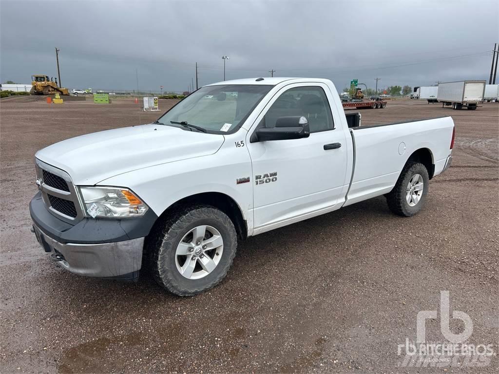 RAM 1500 Bestelwagens met open laadbak