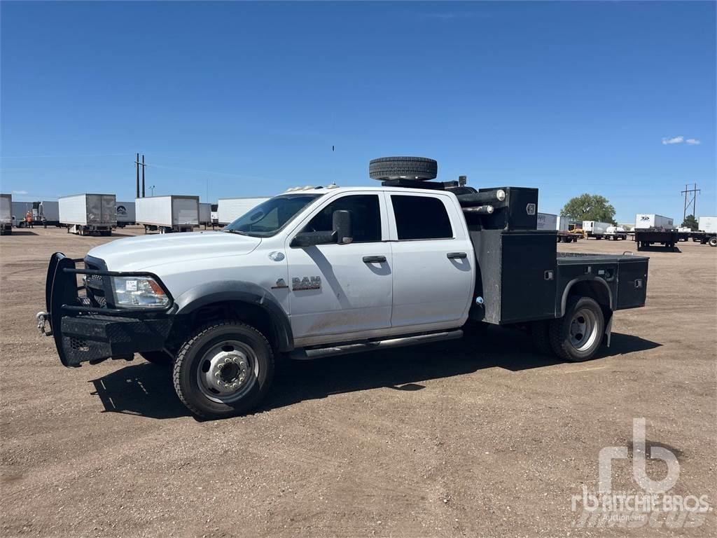 RAM 5500 Bestelwagens met open laadbak
