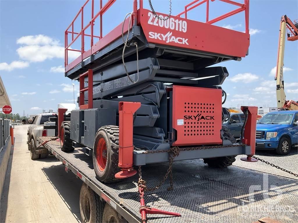 SkyJack SJ9250 Schaarhoogwerkers