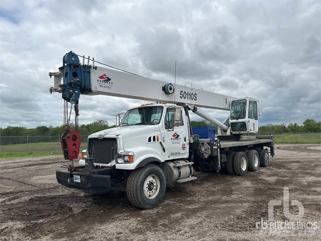 Sterling L9500 Vlakke laadvloer met kraan