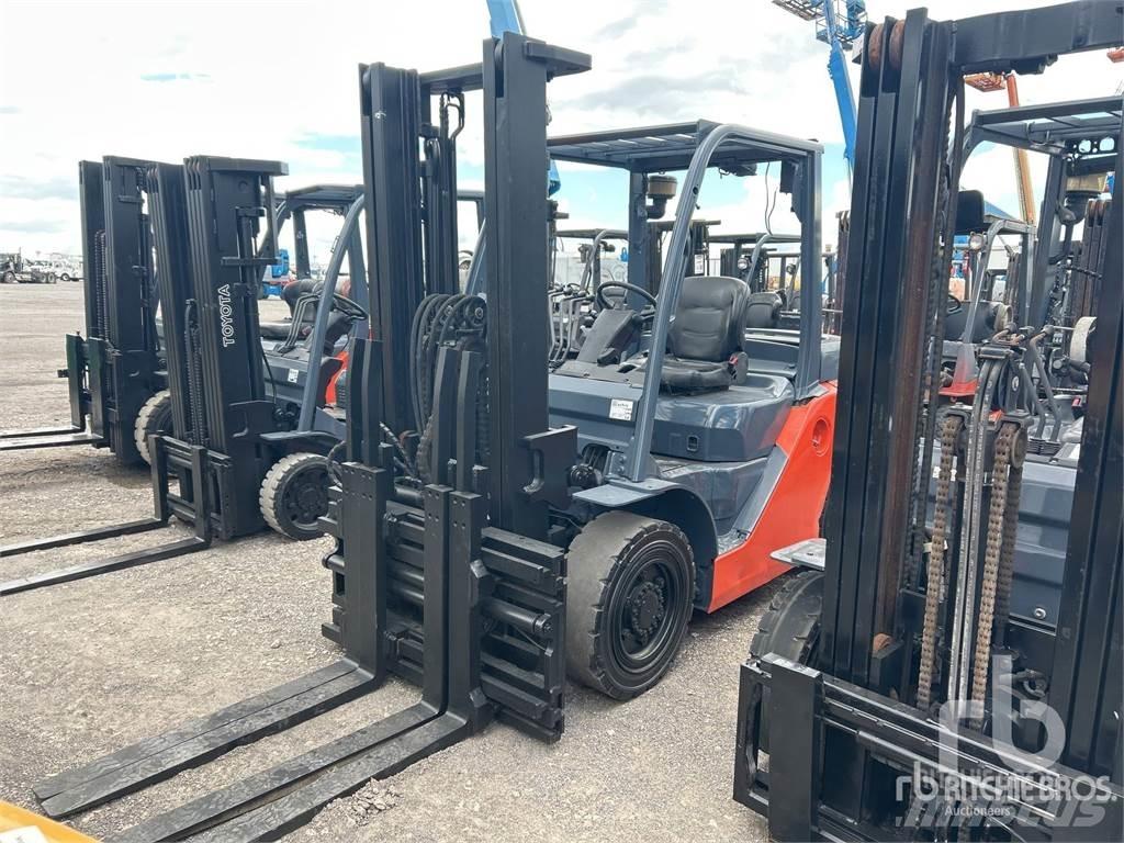 Toyota 8FD40U Diesel heftrucks