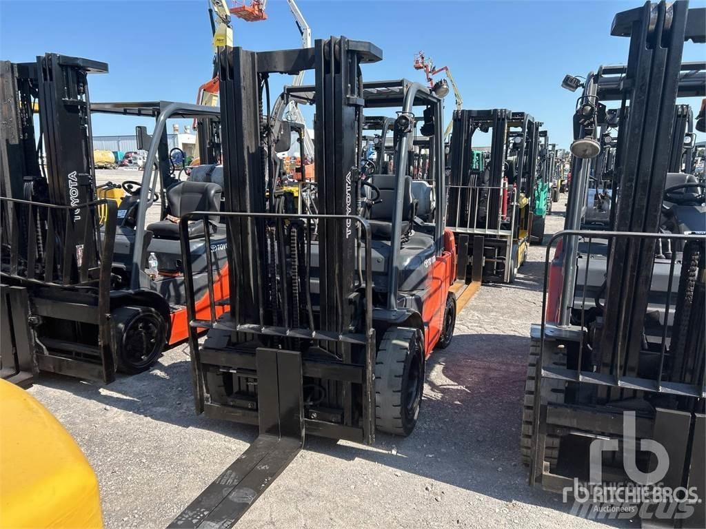 Toyota 8FGU25 Diesel heftrucks