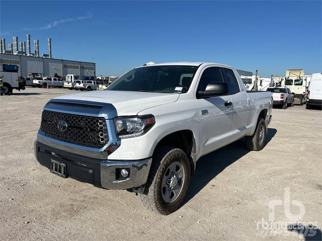 Toyota TUNDRA Bestelwagens met open laadbak