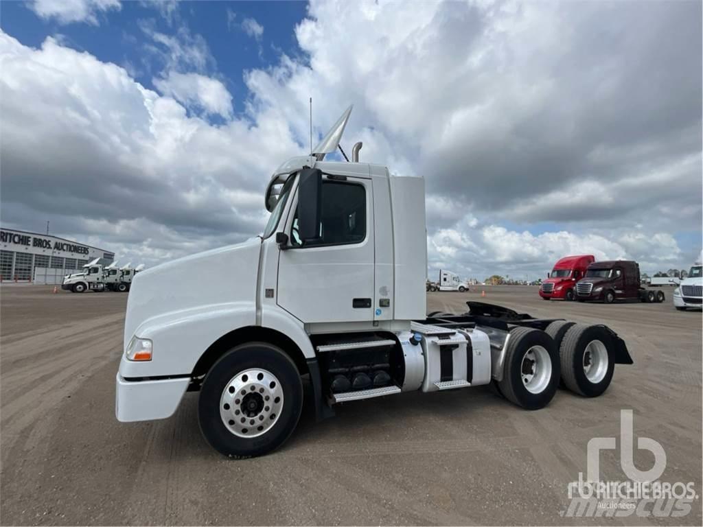 Volvo VNM200 Trekkers