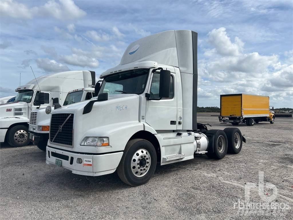 Volvo VNM200 Trekkers